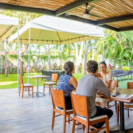 Holiday Inn Acapulco La Isla By Ihg Экстерьер фото