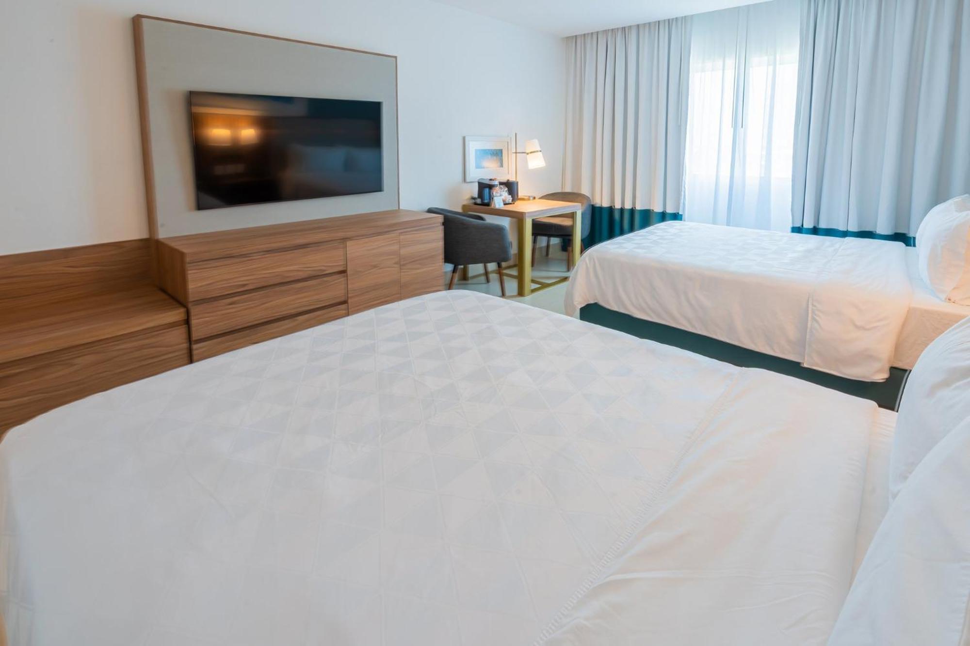 Holiday Inn Acapulco La Isla By Ihg Экстерьер фото